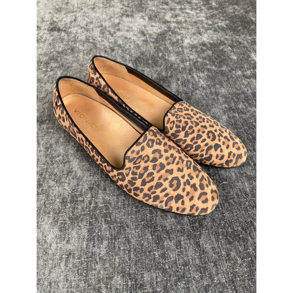 Vionic Willa II Leopard Loafers 9.5